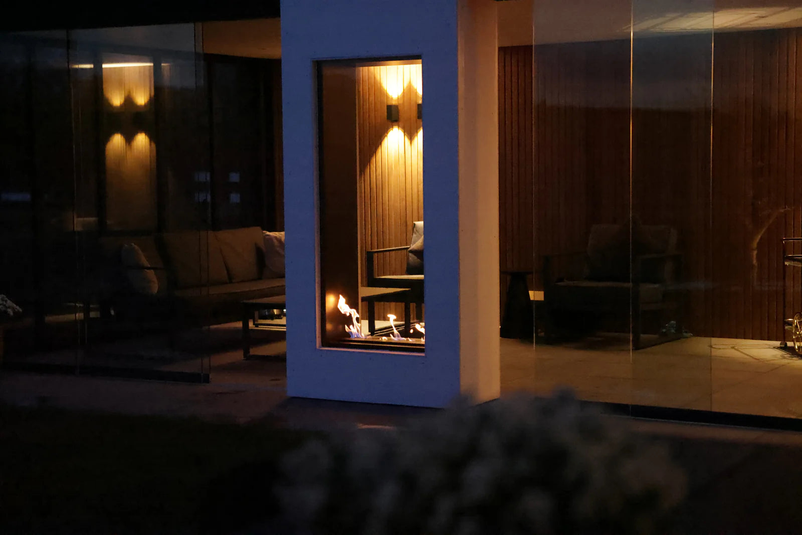 Fame Vertical See-through Fireplace Single Full Glass 70 x 140 cm