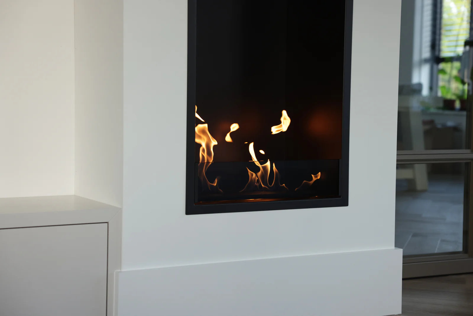 Selected Vertical Fireplace 70 x 120 cm