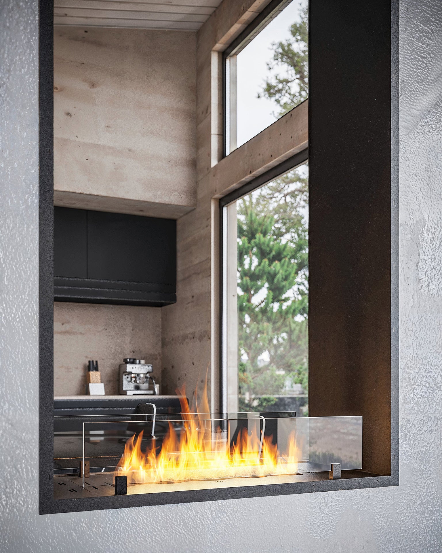 Vertical Slim See-through Fireplace H140 CM